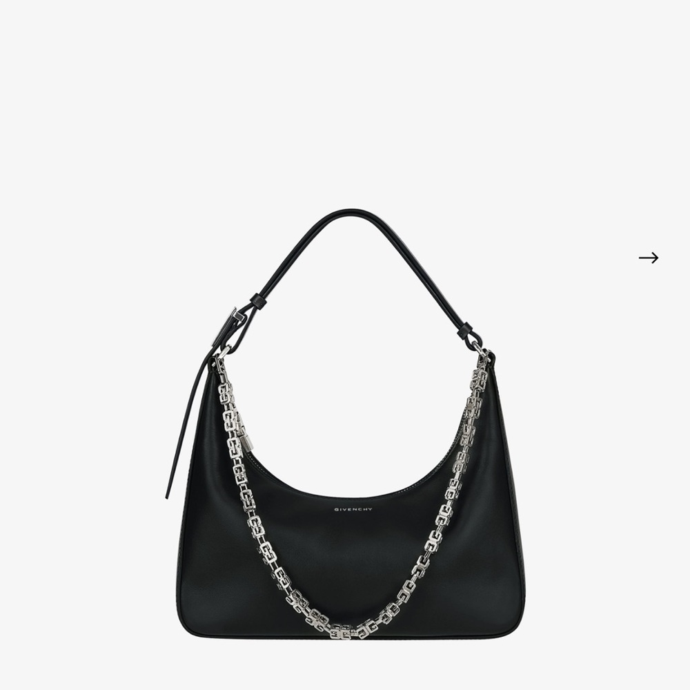 Givenchy small purse. Good condition